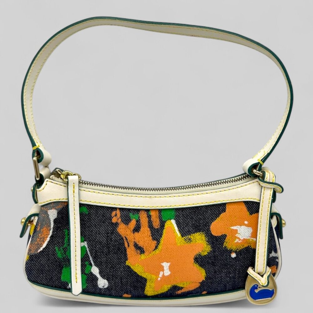 ⭐️⭐️SOLD⭐️⭐️ Vintage Dooney & Bourke Painted Denim Mini Shoulder Bag - Picture 2 of 13